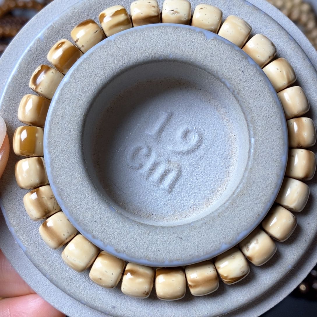 菩提手串/手链紫金鼠b货实心花皮老型8.6