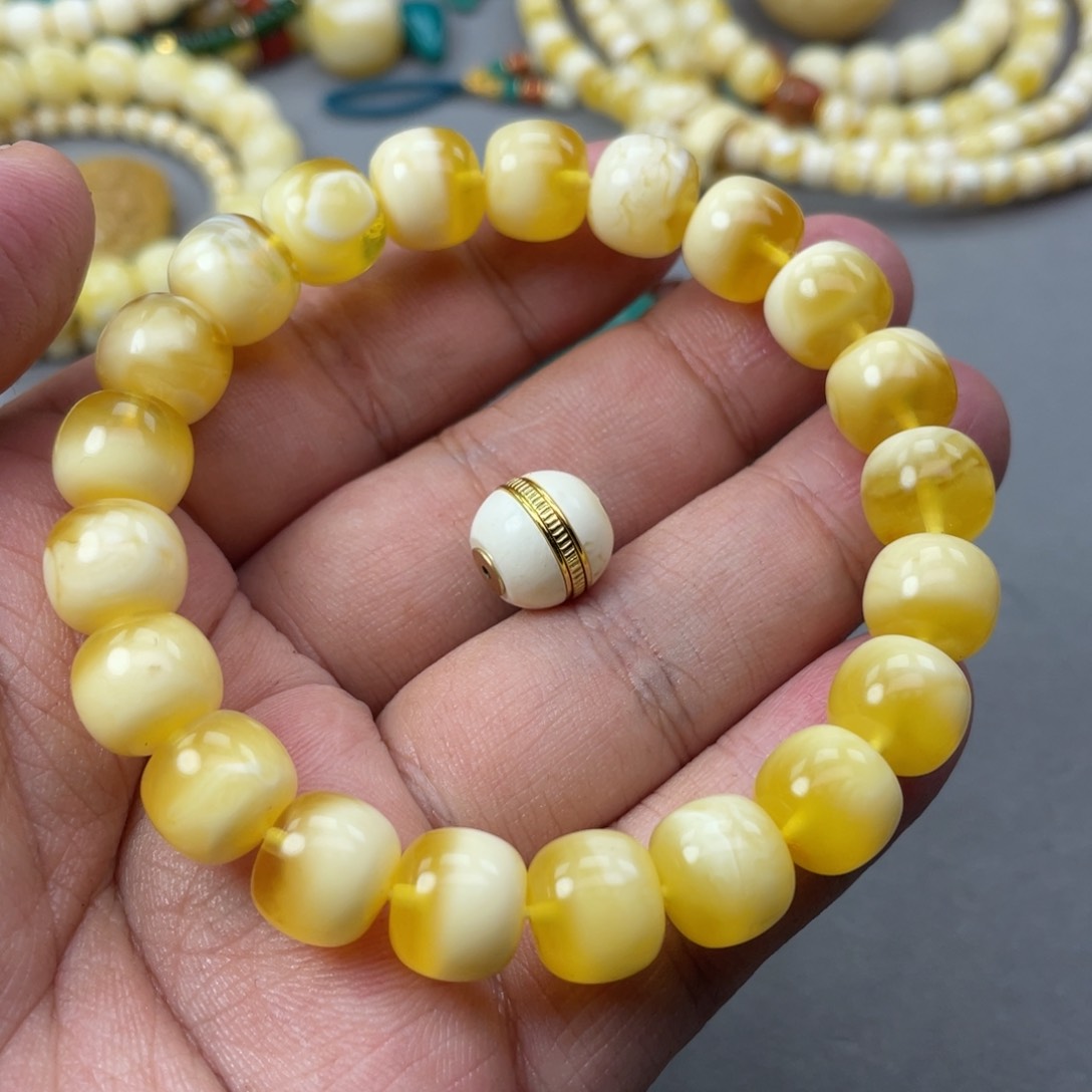 琥珀珠宝奇石未镶嵌天**凡79