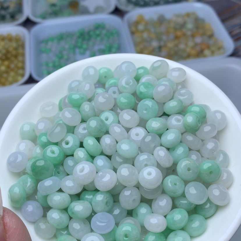 【闪购商品】翡翠手链未镶嵌卡5+乘+鼓珠10个