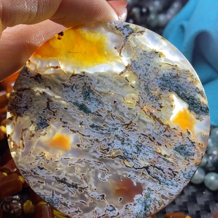 玛瑙/玉髓颈饰未镶嵌