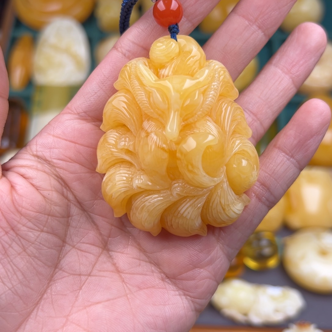 琥珀颈饰未镶嵌纯天然琥珀蜜蜡无优化