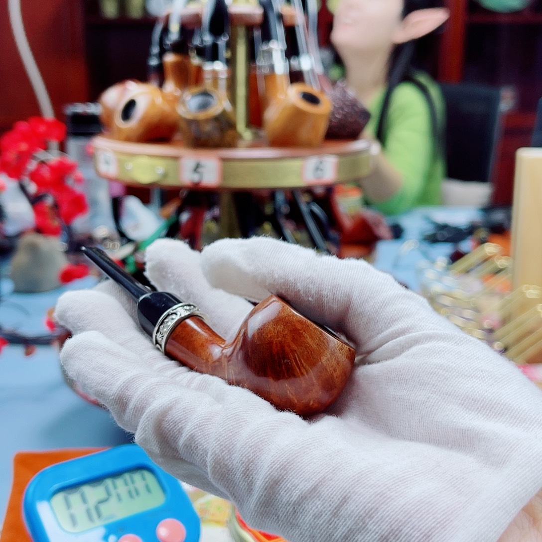 自***风3482石楠木石楠木