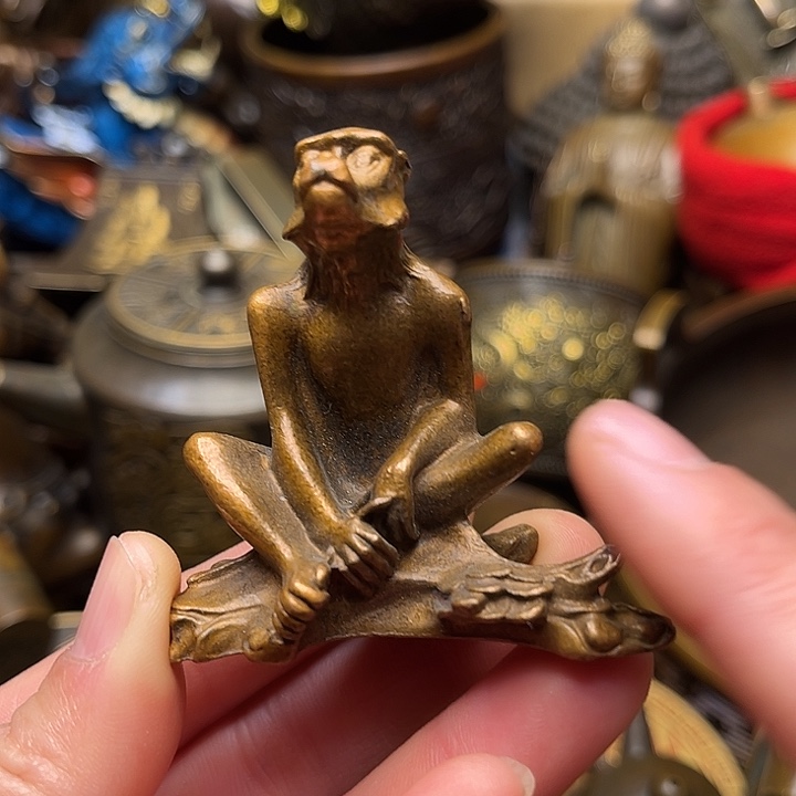 精美铜器批发档口