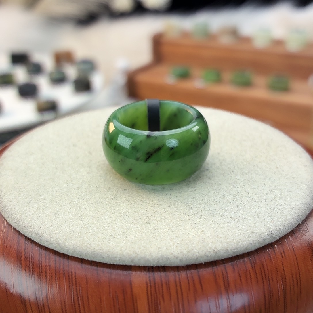 和田玉未镶嵌戒指i105碧玉墩墩16.9mm