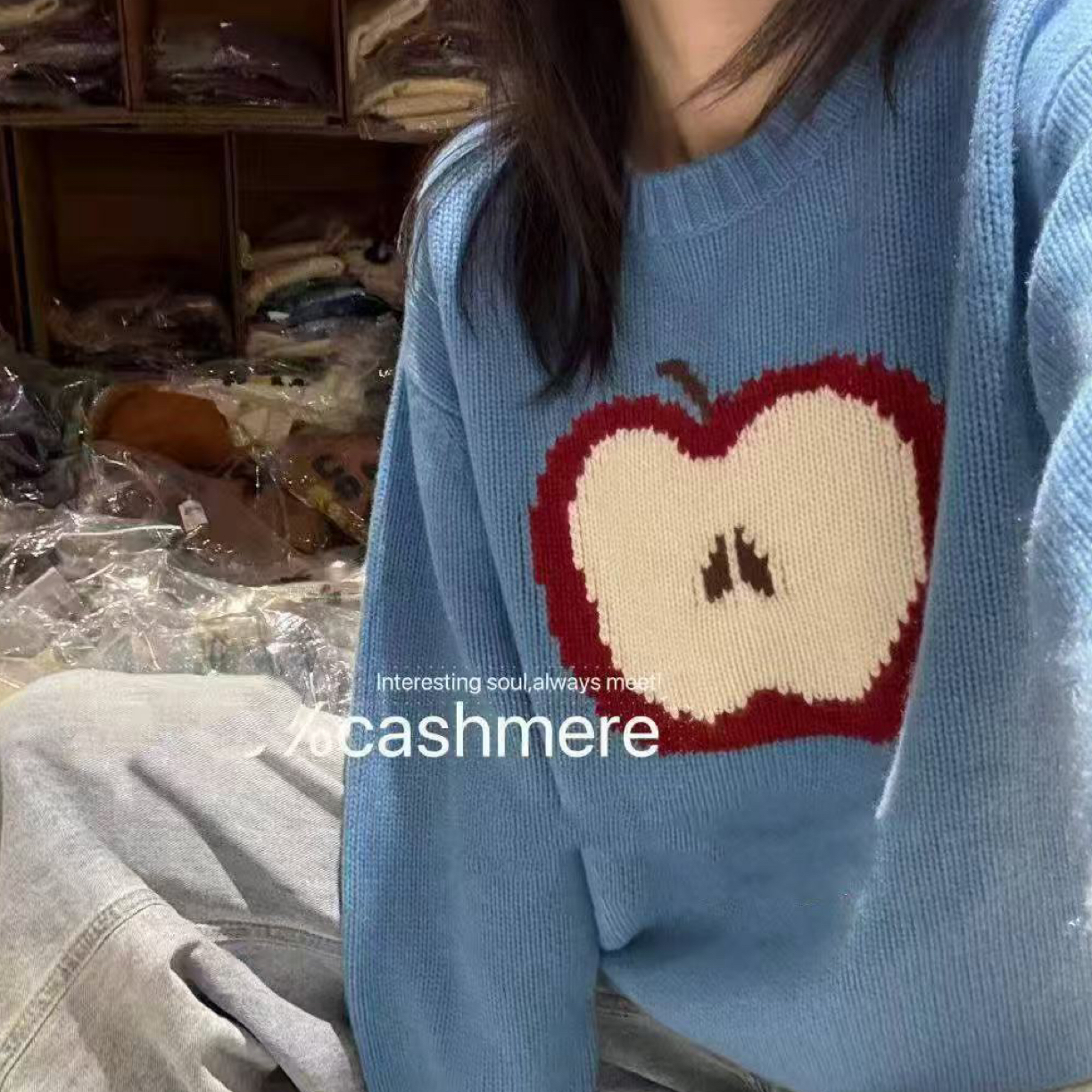 重工新款100纯山羊绒圆领刺绣五星套头毛衣