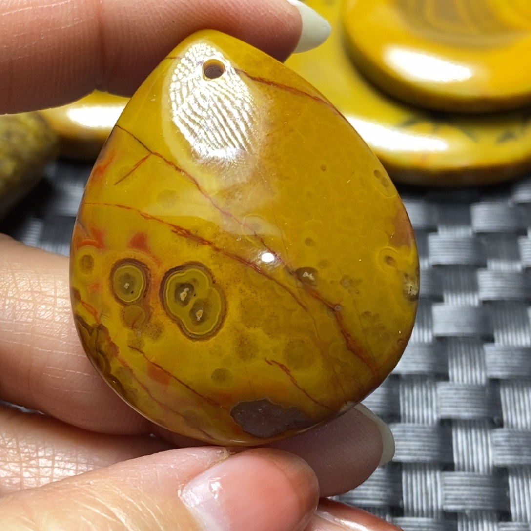 玛瑙/玉髓挂坠未镶嵌