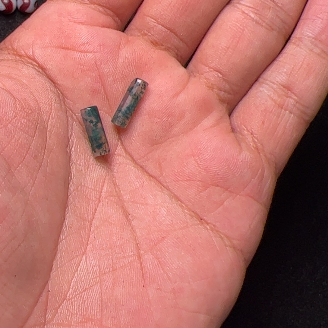 用***4玛瑙/玉髓未镶嵌配饰