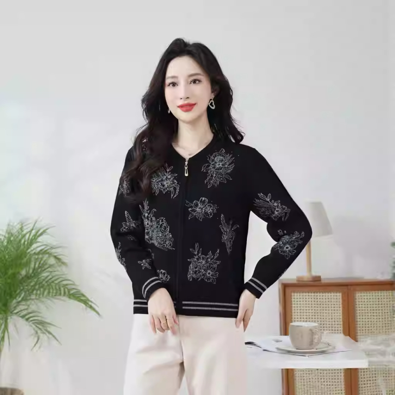 中老年妈妈针织衫秋装打底衫女圆领