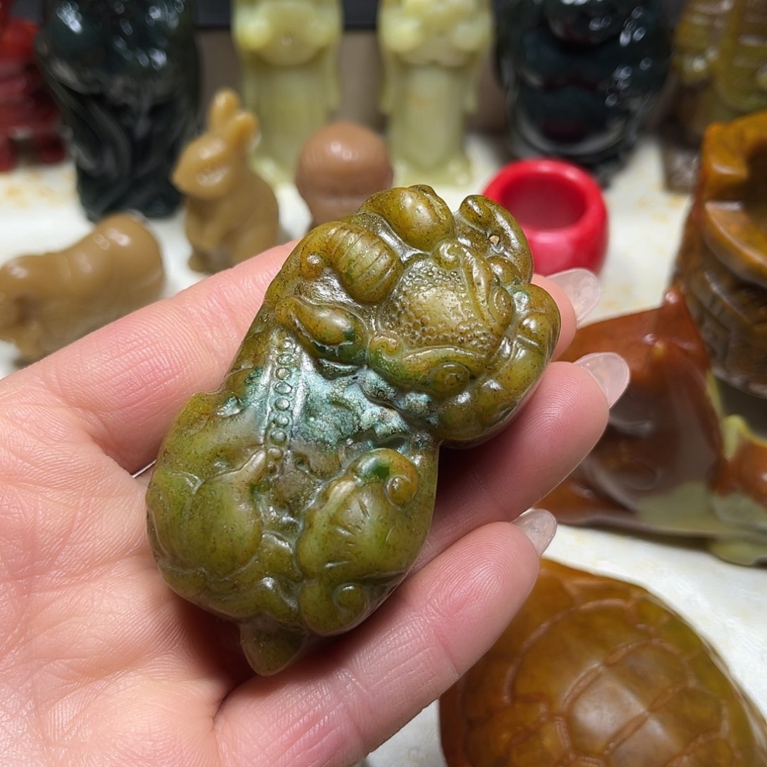 白玉菩提吊坠白玉菩提吊坠
