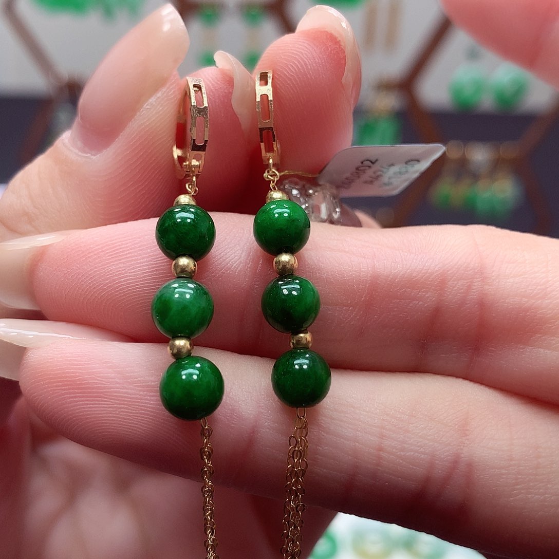 翡翠耳饰18K金镶嵌天然翡翠