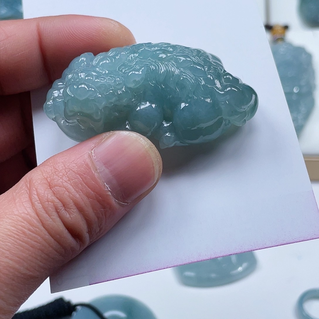 翡翠颈饰未镶嵌缅甸天然A货翡翠