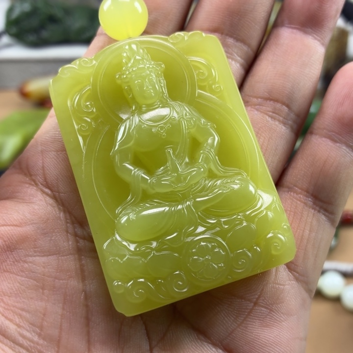 大****颈饰未镶嵌和田玉