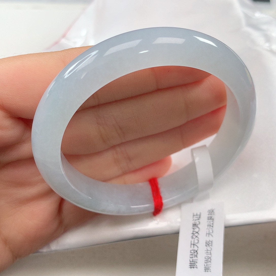翡翠手镯未镶嵌 正圈①①④