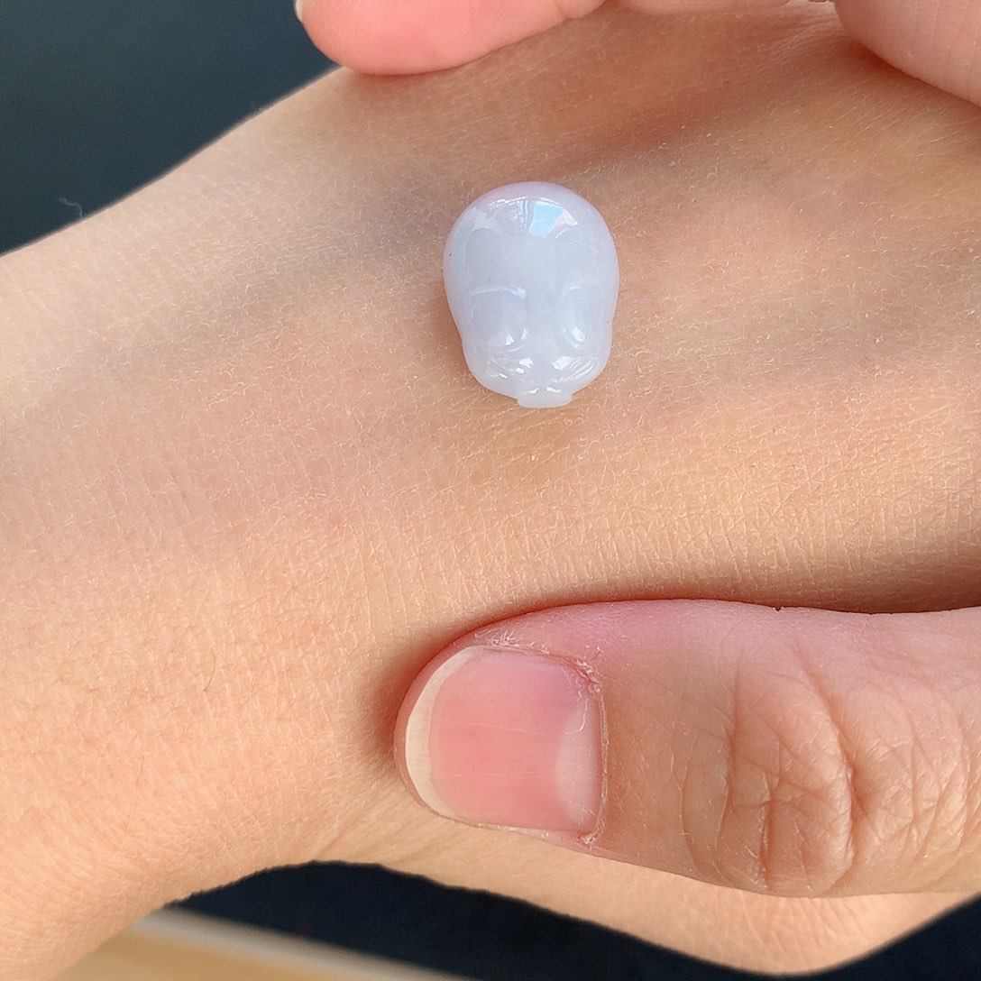 颈饰未镶嵌翡翠猪