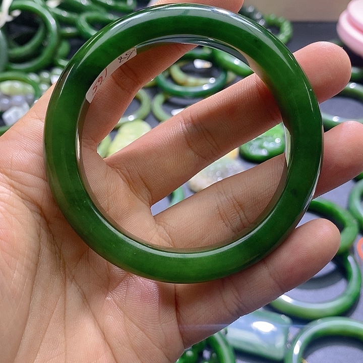 手链未镶嵌和田玉（糖玉）