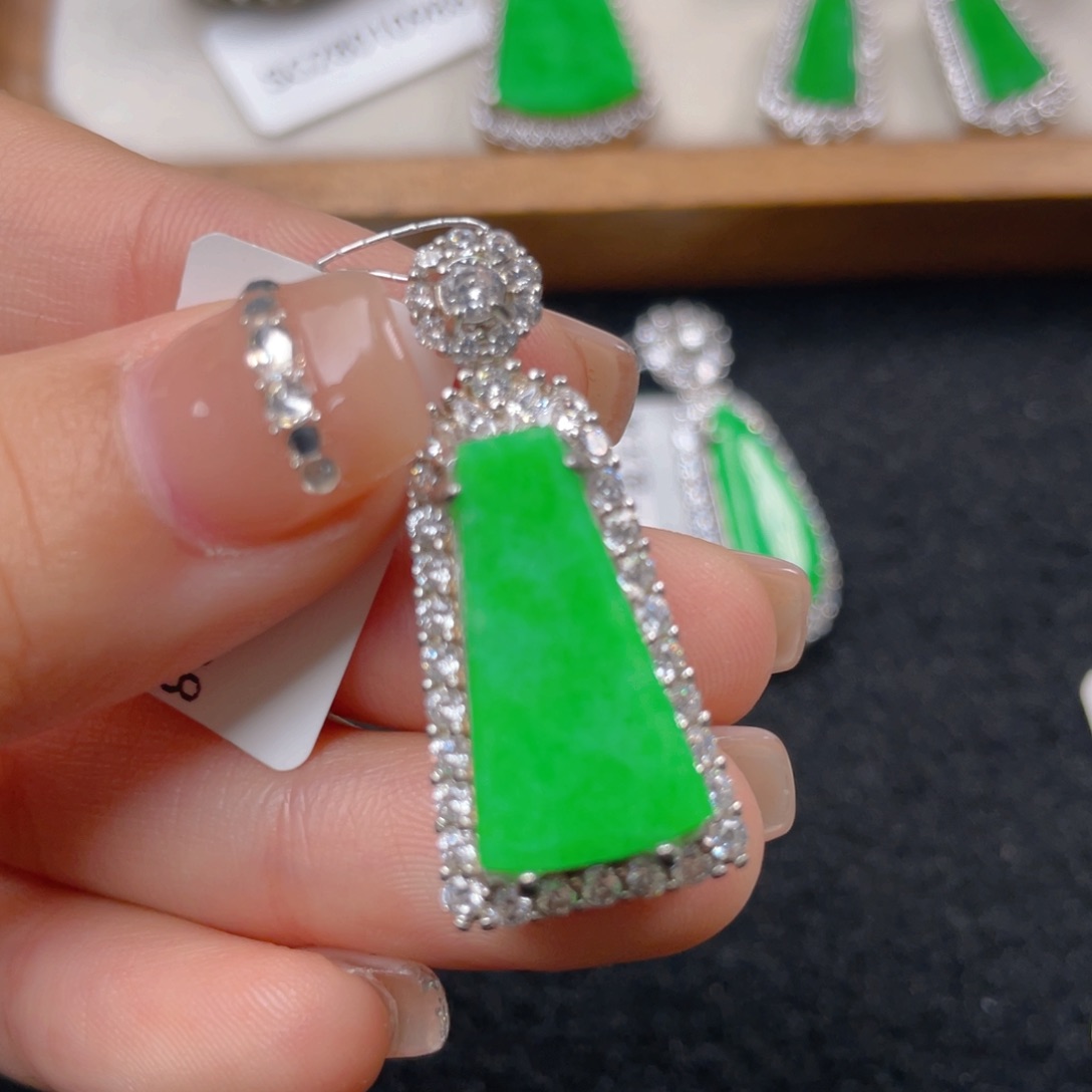 翡翠颈饰银S925镶嵌b j j j