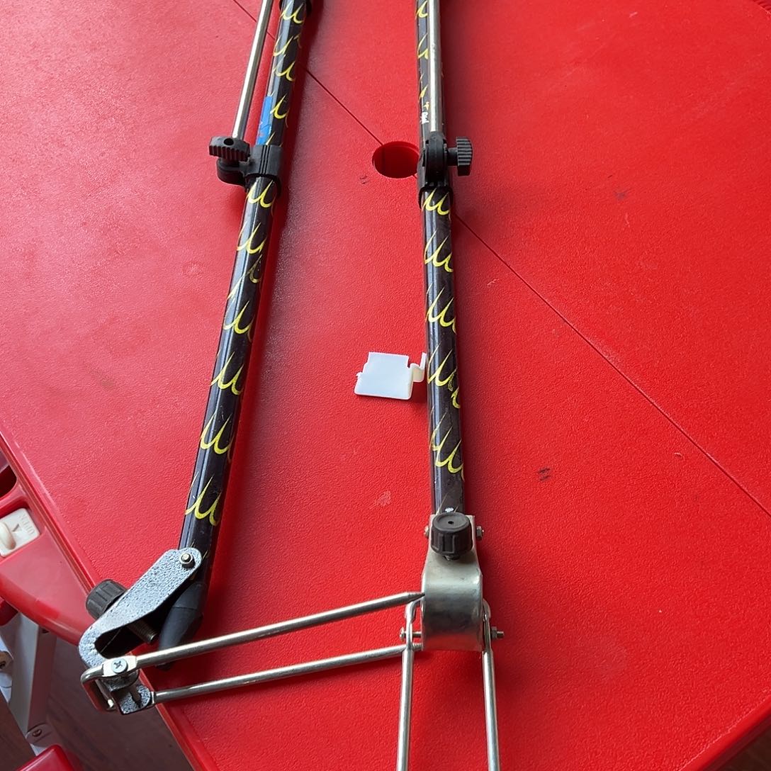 有***谓闪购1号链接两米一支架两只