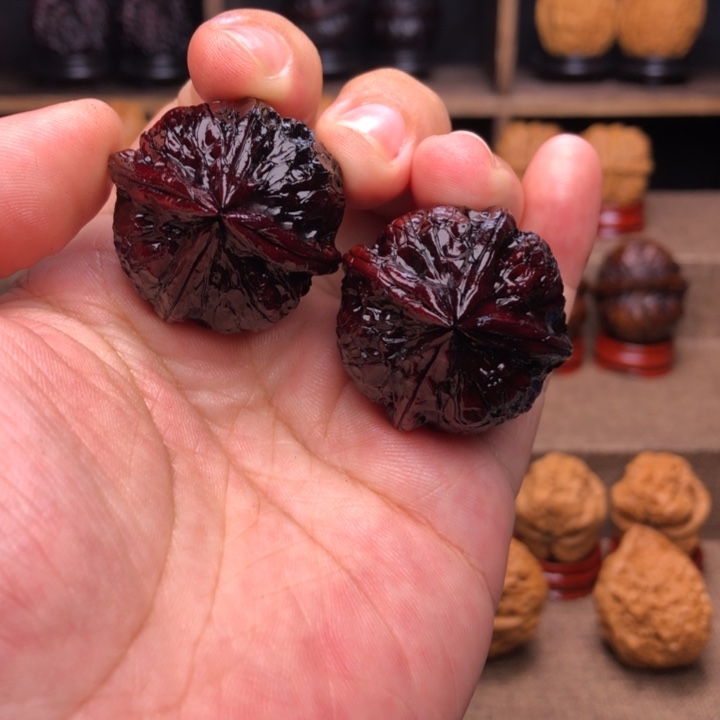 把件橄榄核25灯笼四棱31