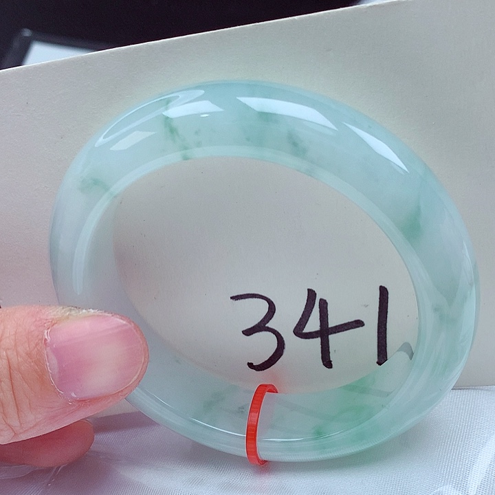 翡翠未镶嵌手镯翡翠