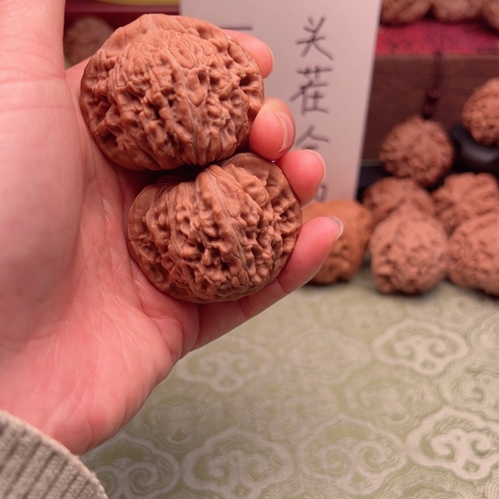 吊坠文玩核桃四座楼手把件