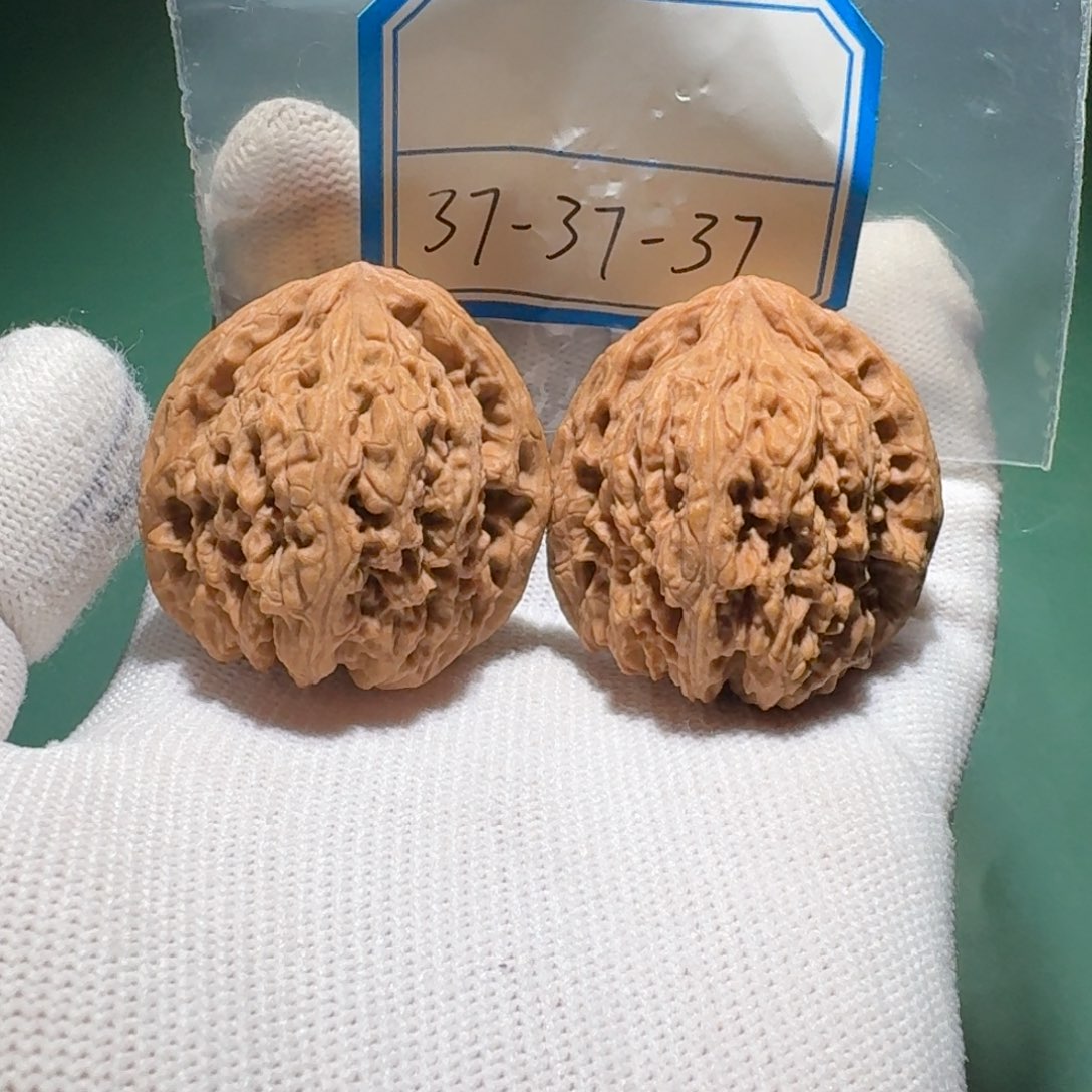 吊坠文玩核桃62号南疆