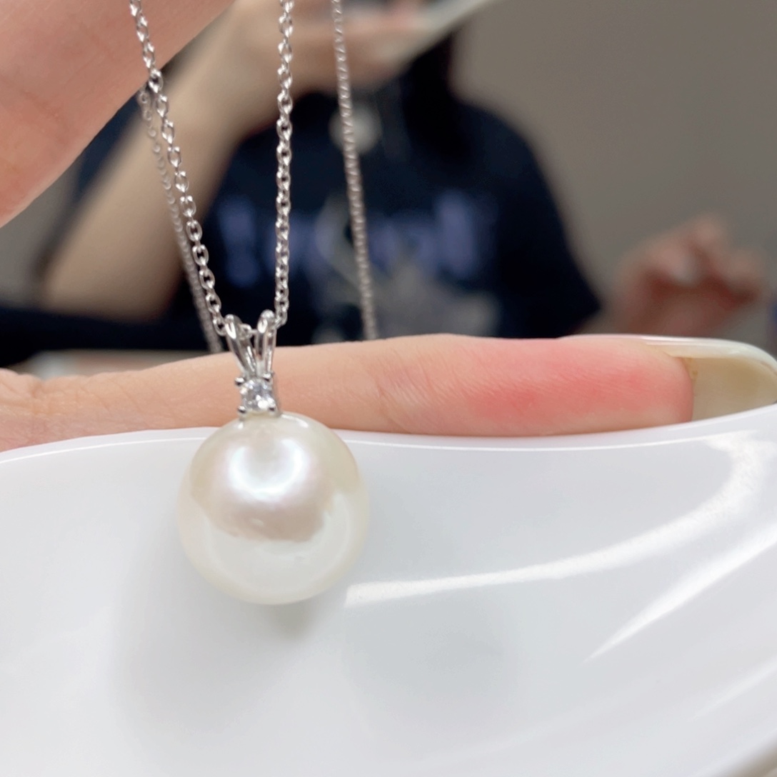 淡水珍珠未镶嵌吊坠(赠链)
