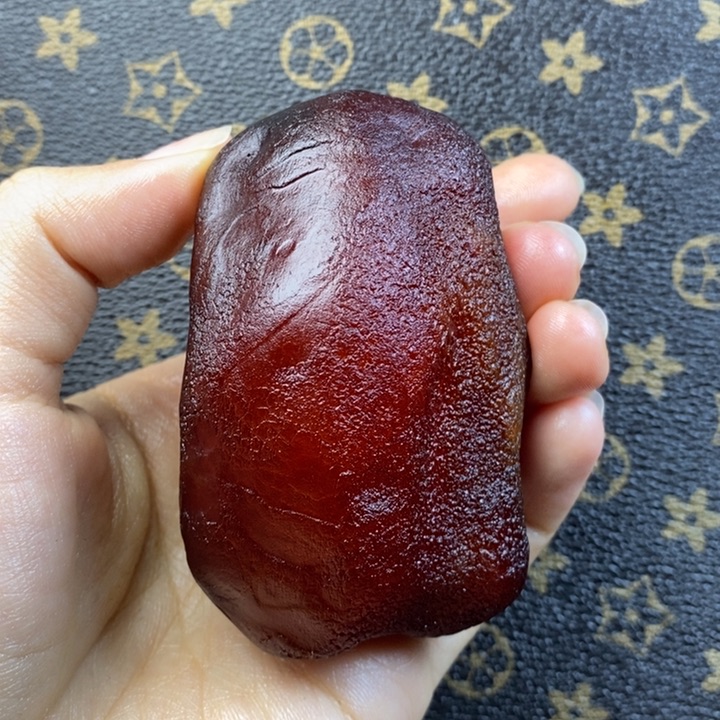 未镶嵌定制琥珀黑*琥珀蜜蜡吊坠