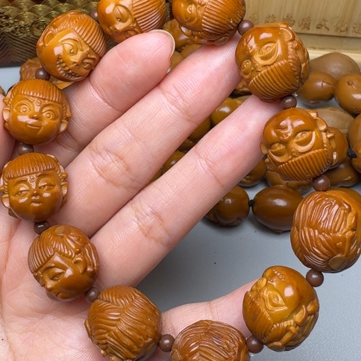手串/手链橄榄核哪吒