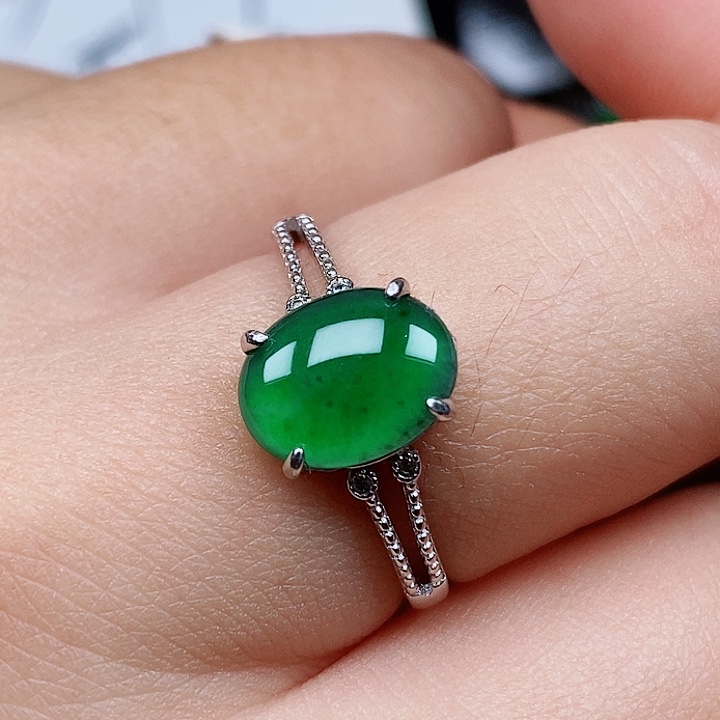 翡翠戒指未镶嵌戒指