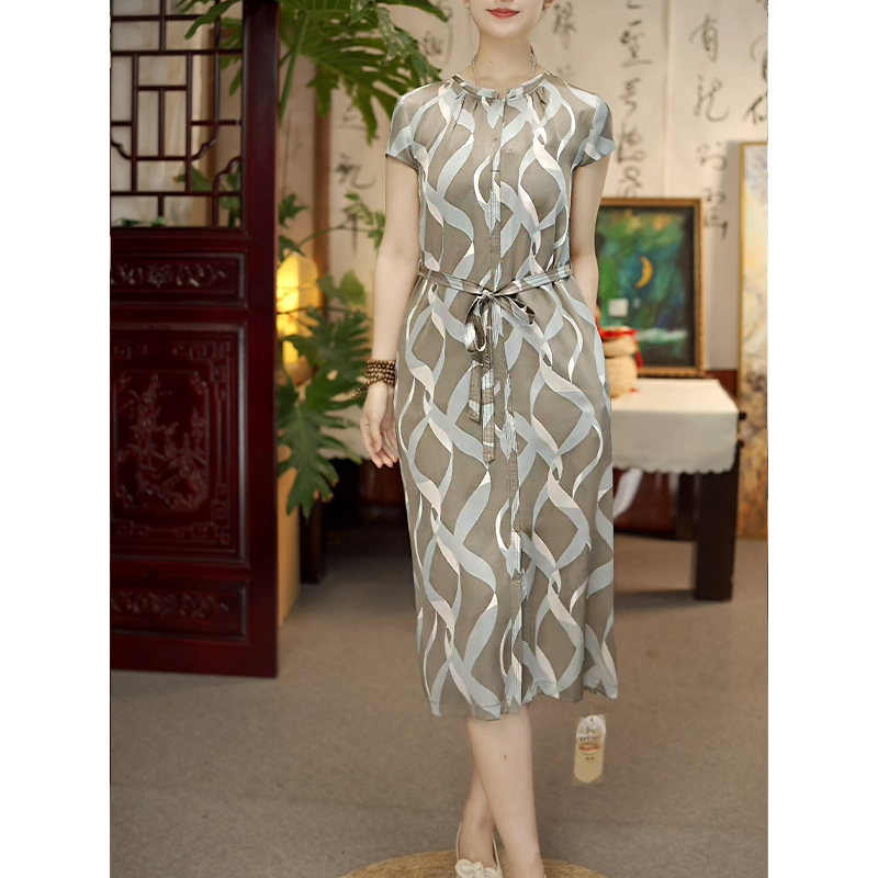 【逸韵清婉】25年新款真丝桑蚕丝连衣裙端庄大气拼色薄款立夏12540