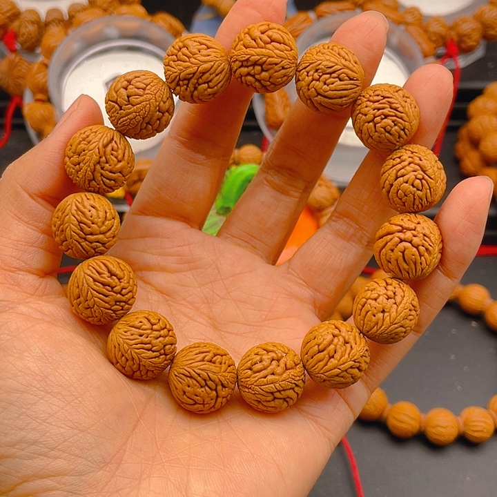 吊坠桃核精品铁蛋龙16尺寸捡漏