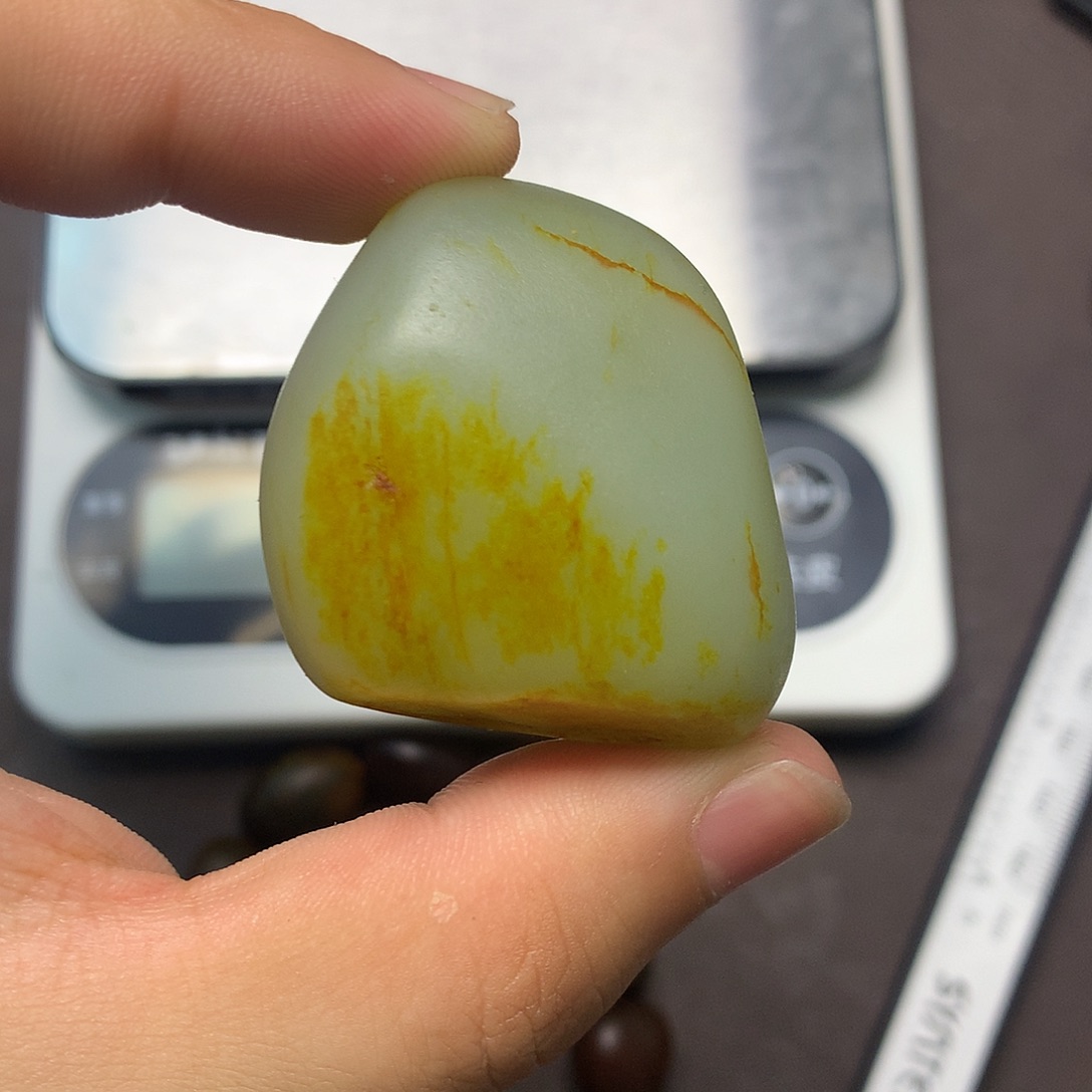 和田玉（糖玉）未镶嵌挂件