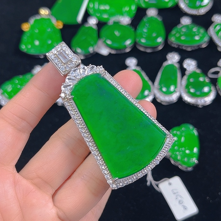 翡翠银S925镶嵌吊坠(不含链)