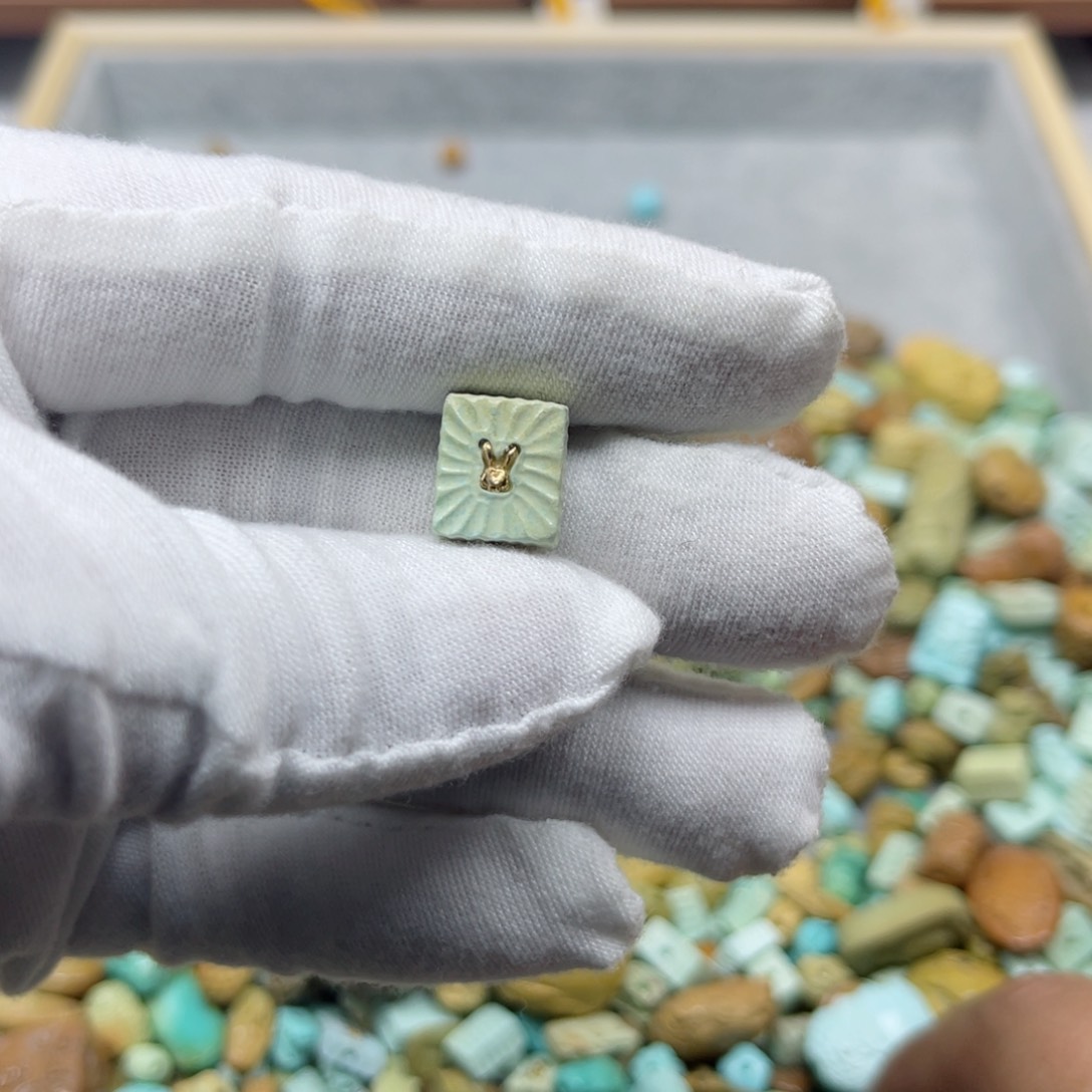 绿松石挂件未镶嵌