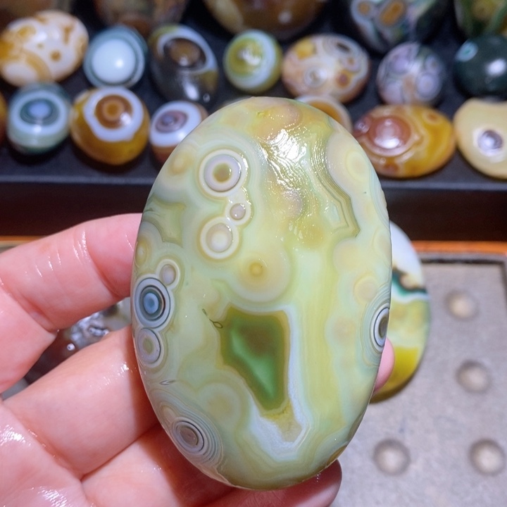 未镶嵌玛瑙/玉髓珠宝半成品20