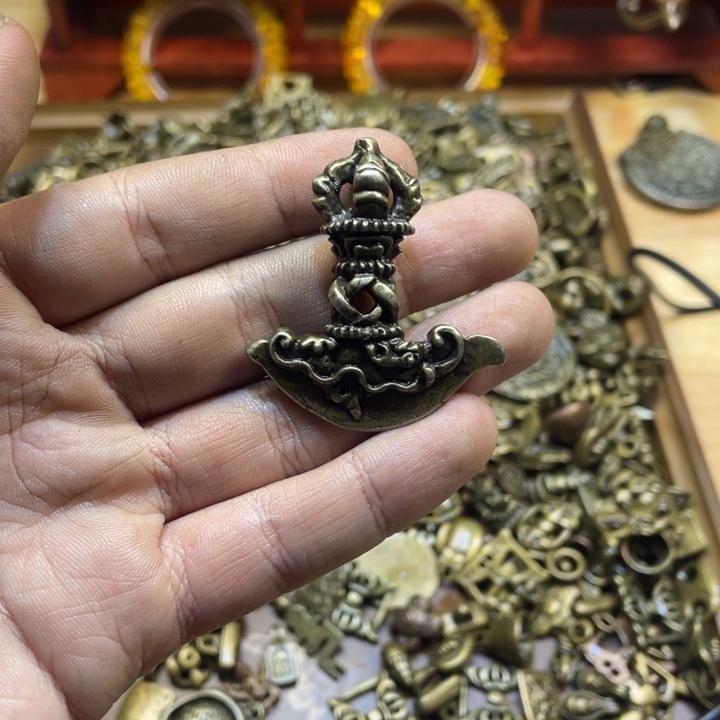 藏传小元素黄利马