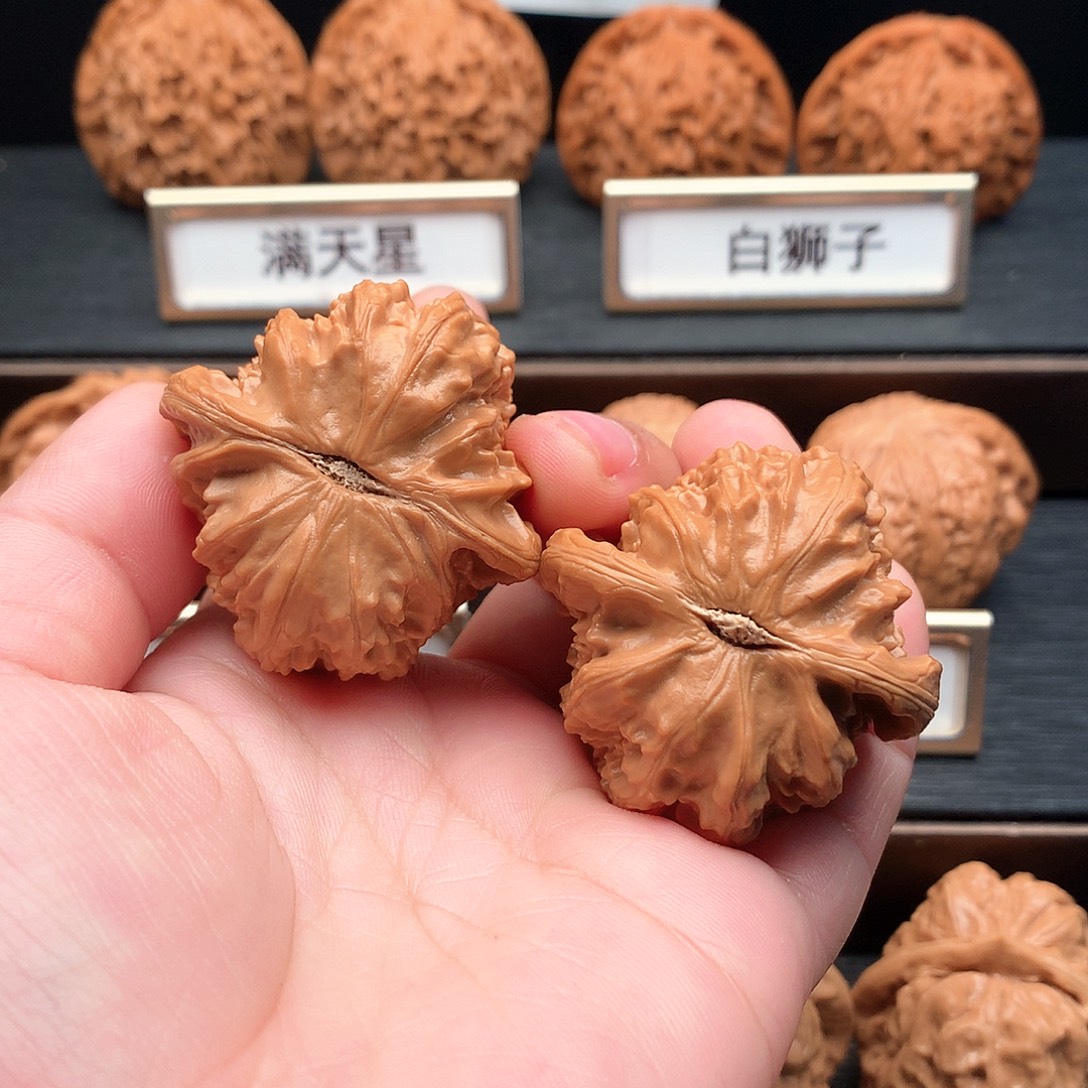 吊坠文玩核桃496号三角白40