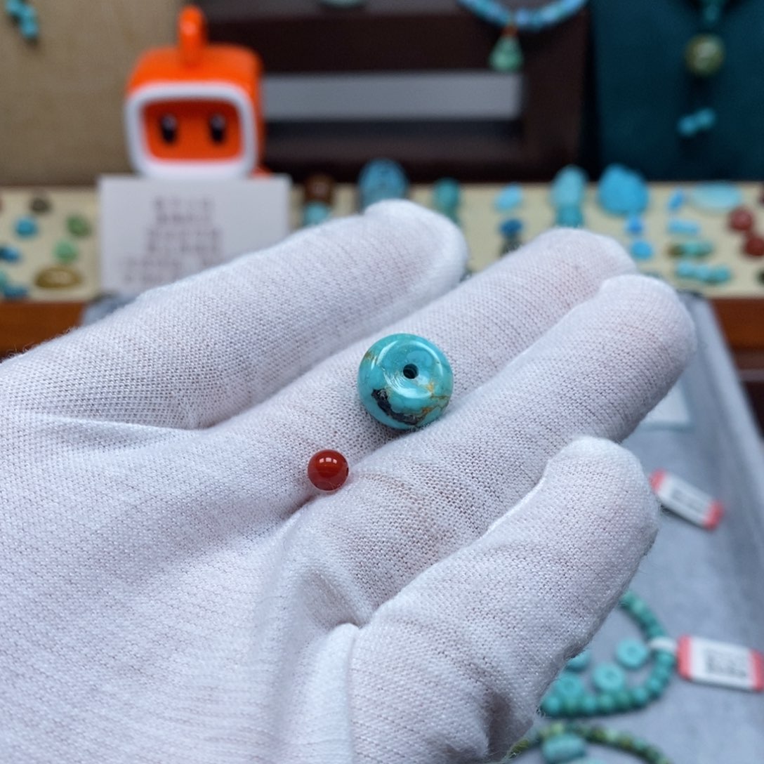 未镶嵌配饰南红玛瑙