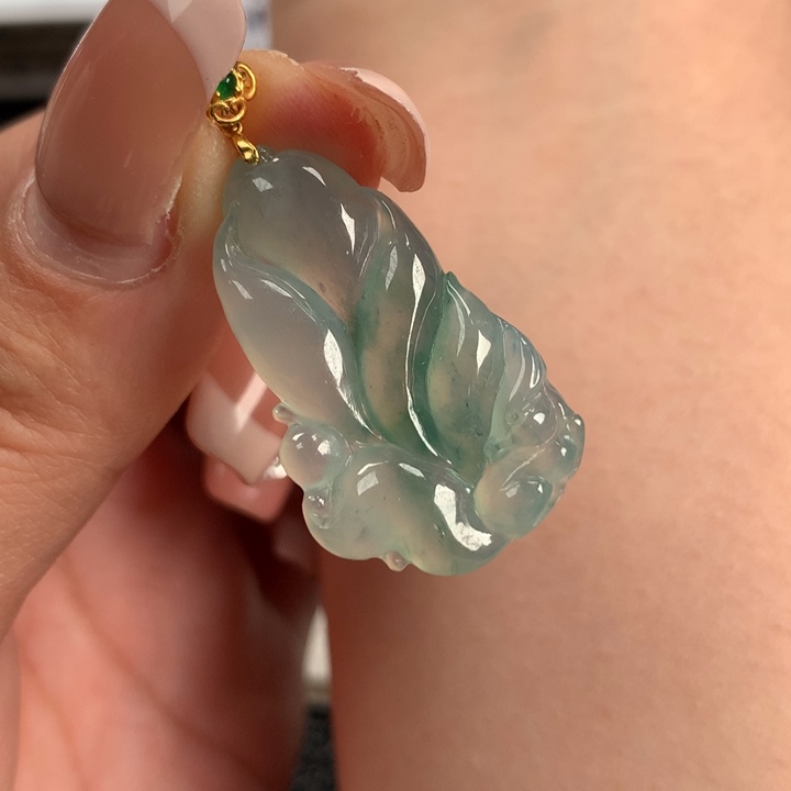 翡翠颈饰18K金镶嵌九尾贵人相助