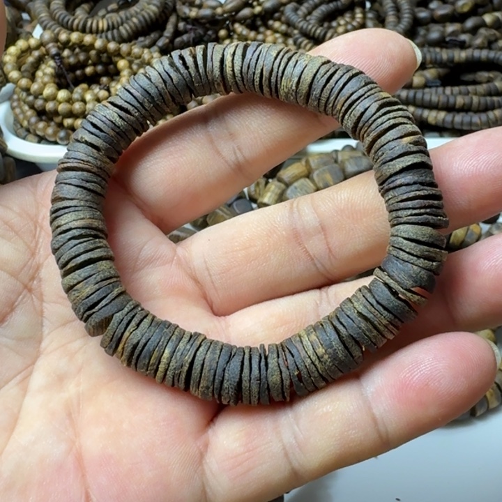 沉香手串木*火乌身手串12克加