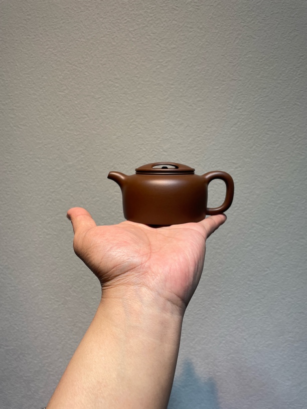 全手工原矿老紫泥牛盖井栏壶约200cc