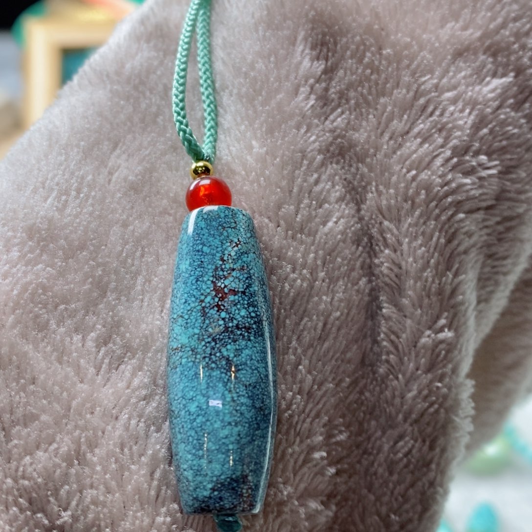 绿松石颈饰未镶嵌