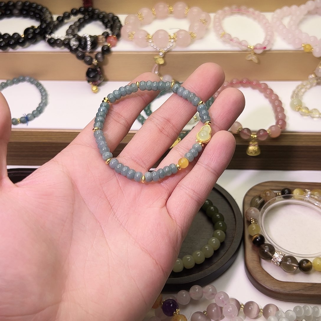 翡翠手串未镶嵌手串