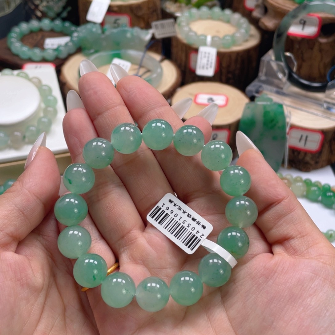 石英质玉手链未镶嵌