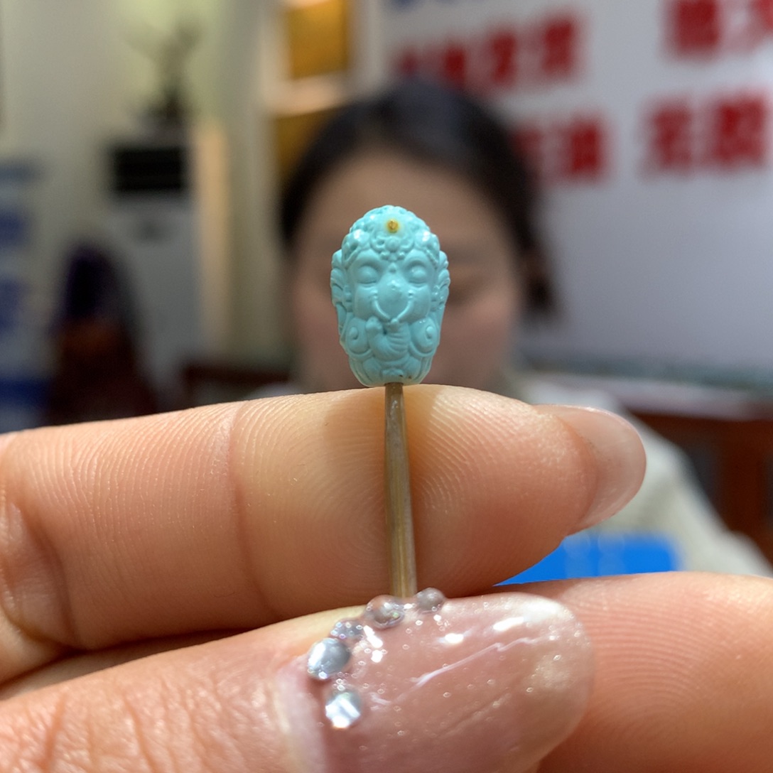 绿松石配饰未镶嵌