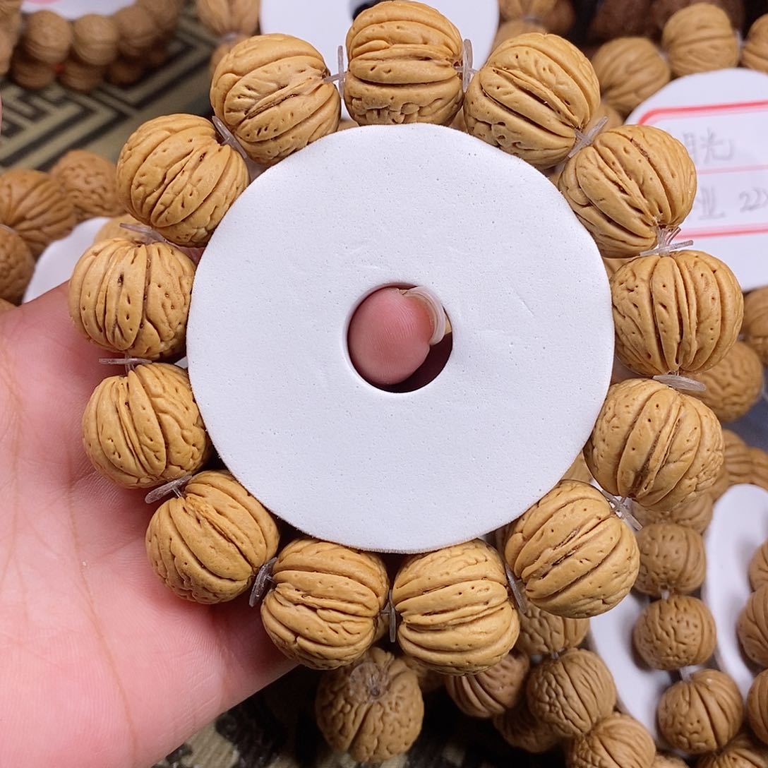 桃核手串鑫*老树白月光21