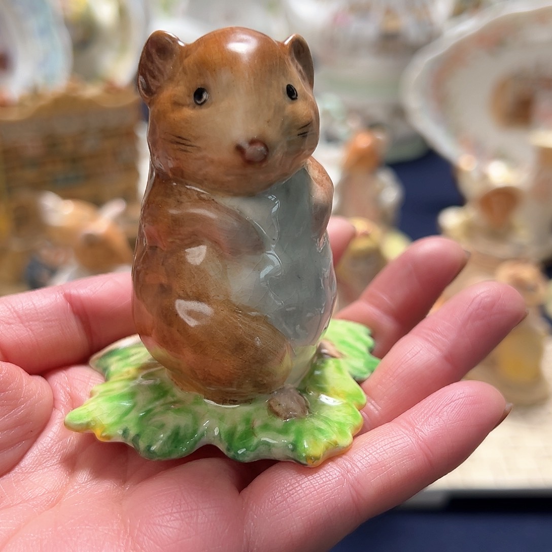 瓷片中古美物 彼得兔福利