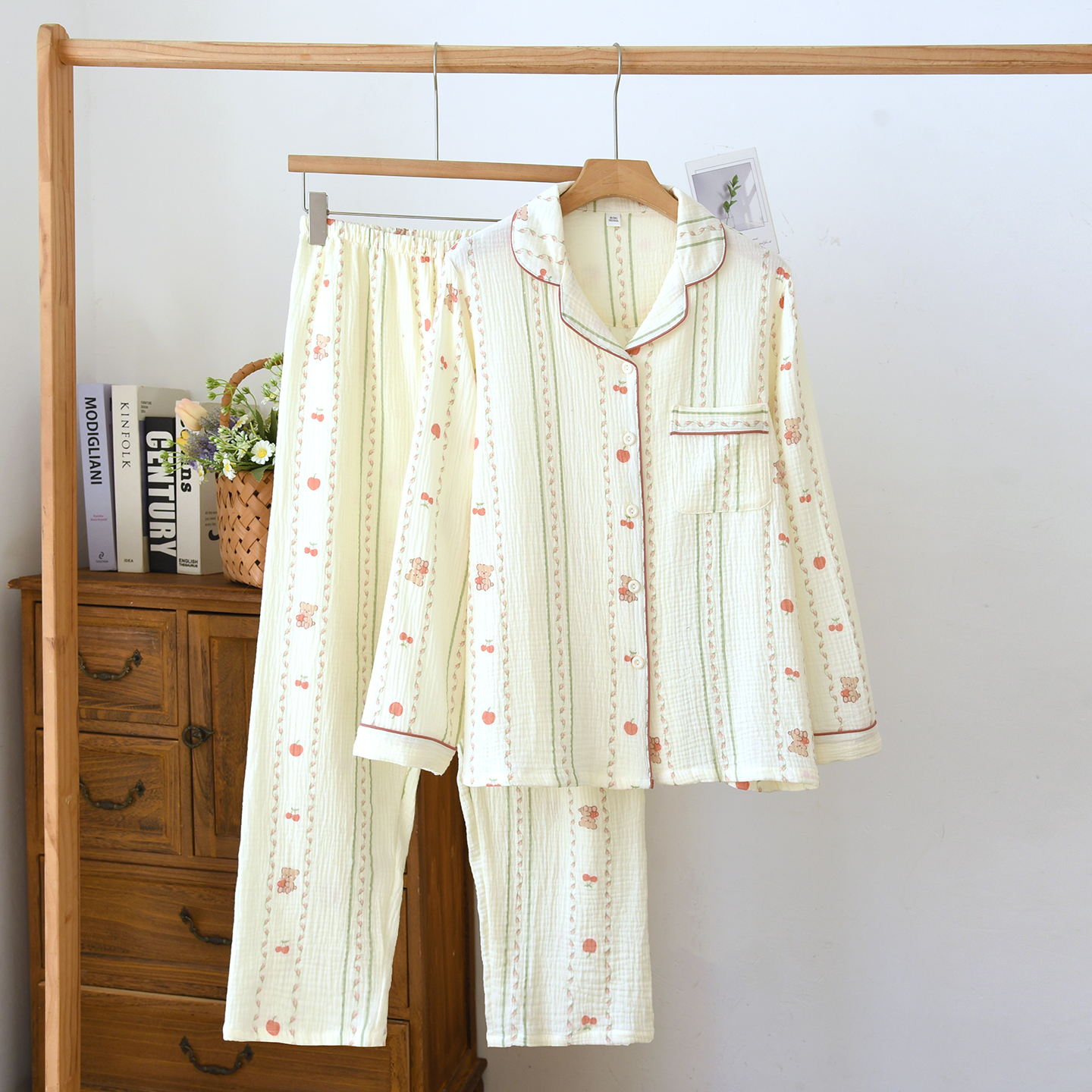 新款女士纯棉睡衣绉布翻领套装卡通长袖全棉透气舒适柔软家居服