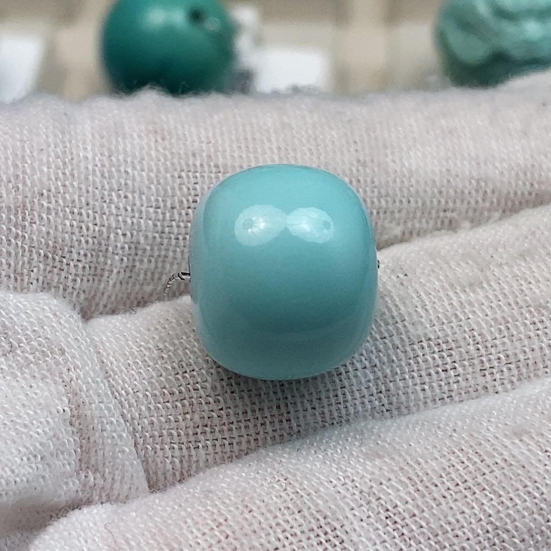 绿松石配饰未镶嵌H****i