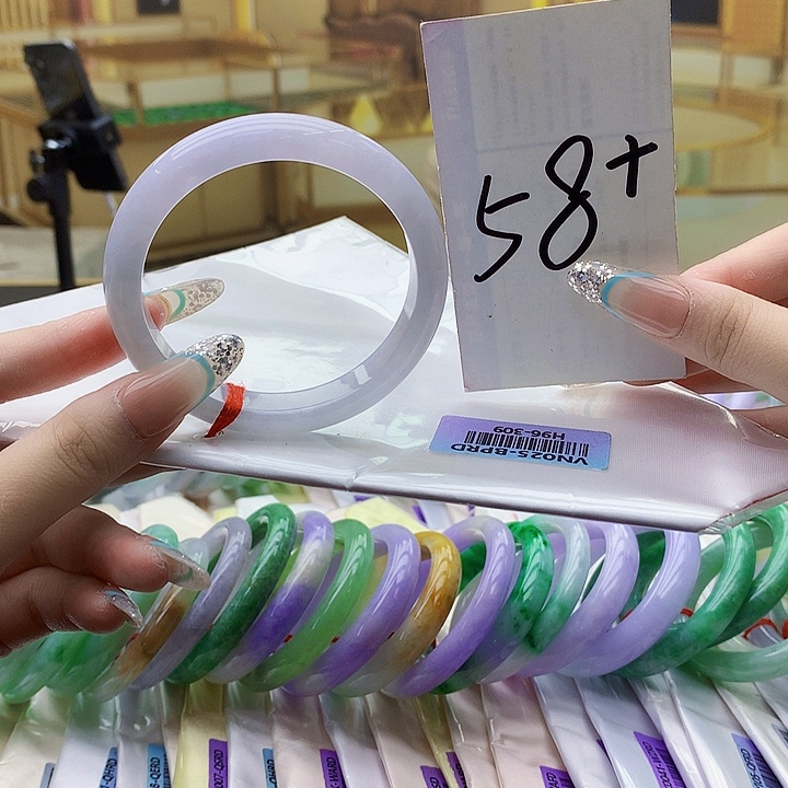 翡翠未镶嵌手镯ij